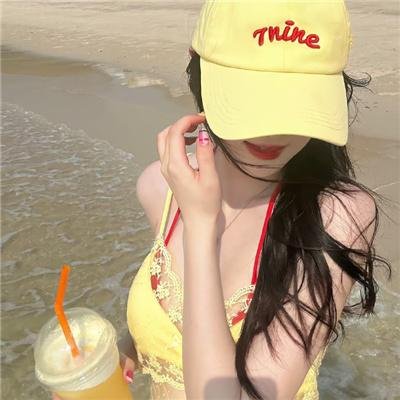 爱我你再亲亲我